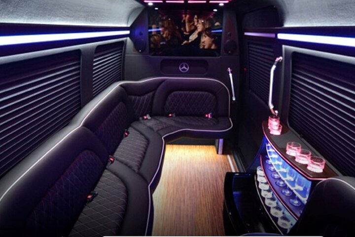 Luxury Party Bus Limo Sprinter 
#Miami #FortLauderdale #Fll #MIA #SouthBeach #PartyBus #Limos #Sprinters
#LuxuryPartyBus #LimoSprinter #Miami #FortLauderdale #Fll #MIA #SouthBeach #PartyBus #Limos 